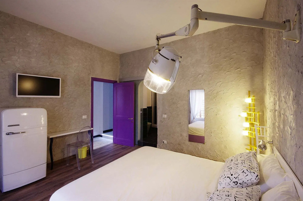 Next Door Guesthouse