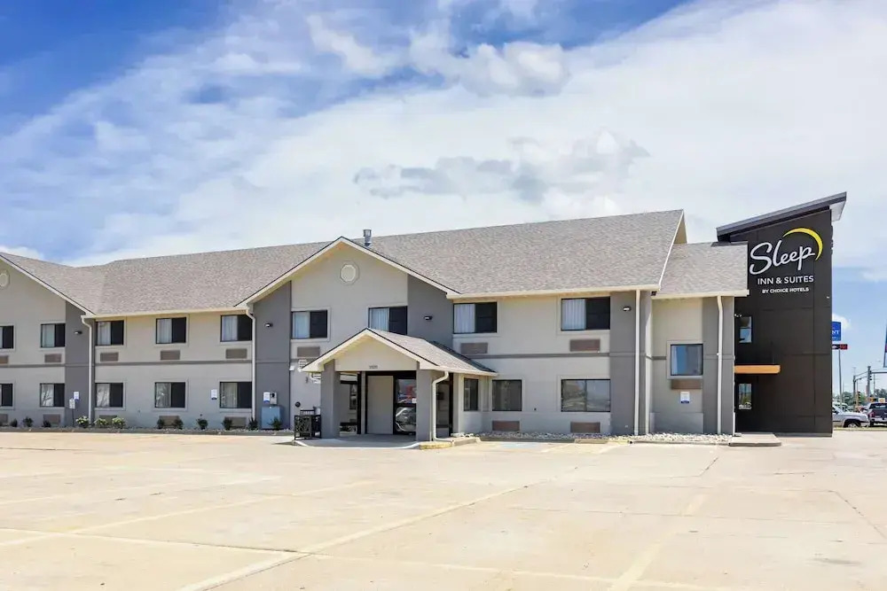 Americinn Hotel & Suites Salina