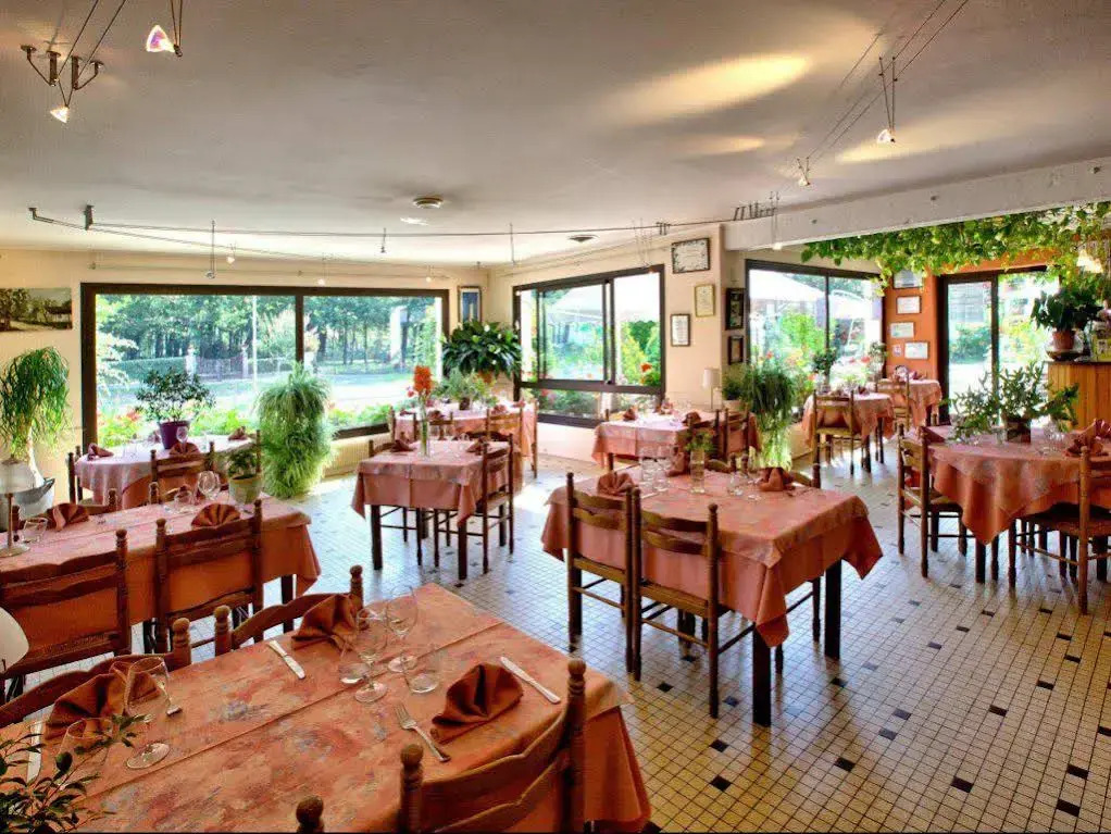 Logis lArberet
