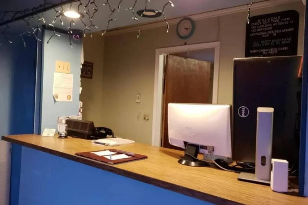 Best Value Inn by OYO Portland OR South East
