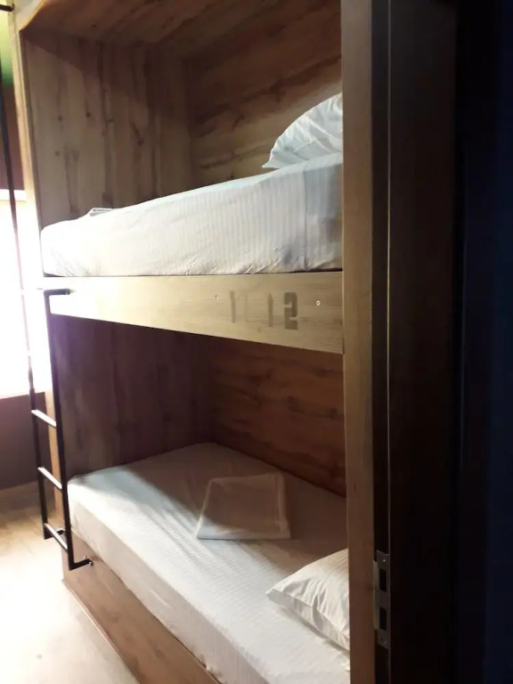Sofa Hostel