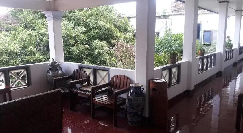 Airlangga Hotel