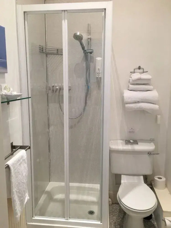 Dunedin Guest House