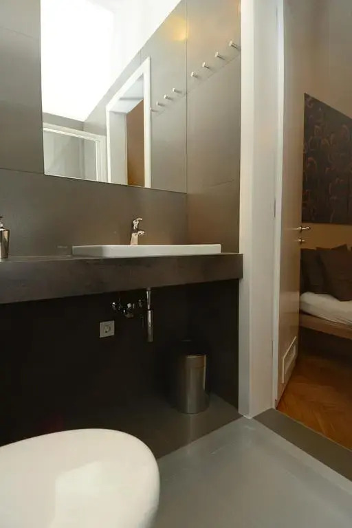 Ginger Rooms