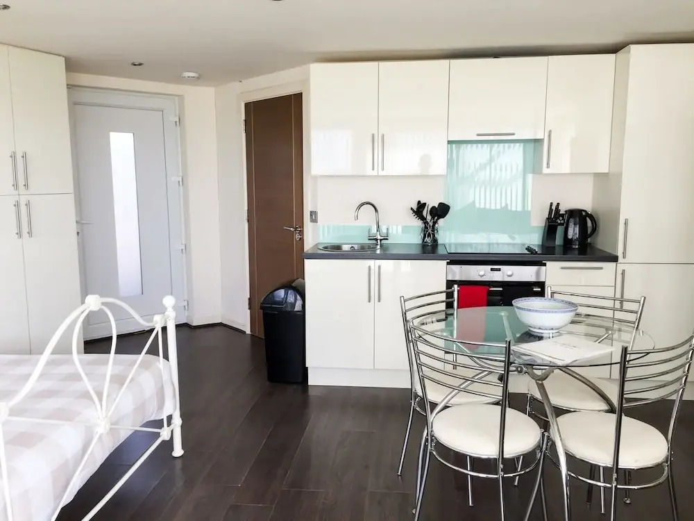 Chaddesley Glen Apartments - DHH