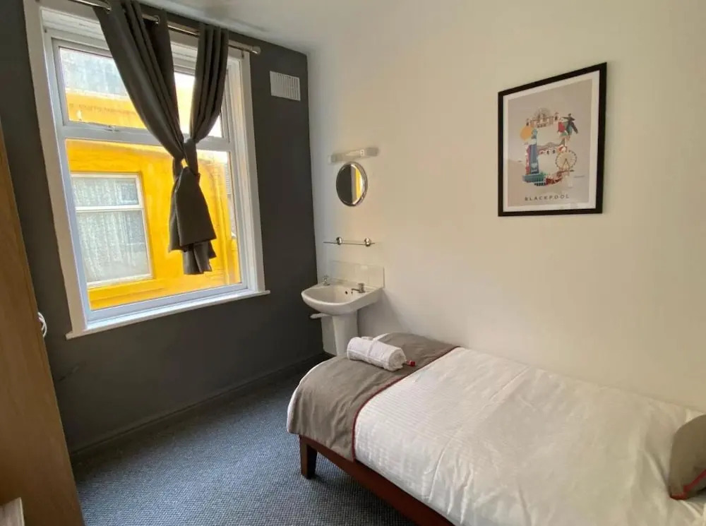 Bank St Hotel