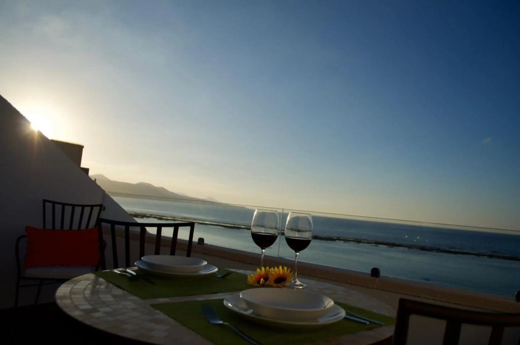 Las Canteras Suite