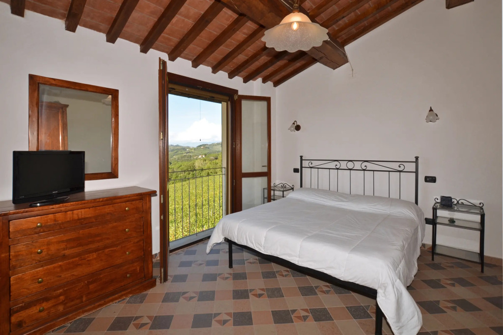 Antinoro Apartments
