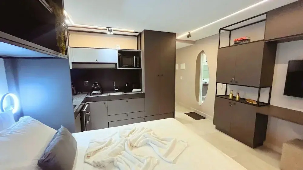 Hyde Park Loft - by Living
