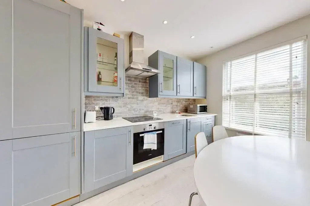 Stylish 2bed2bath flat 4min from tube station
