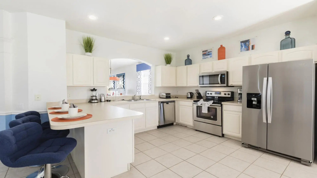 6BR Disney Getaway Villa w Pool SPA