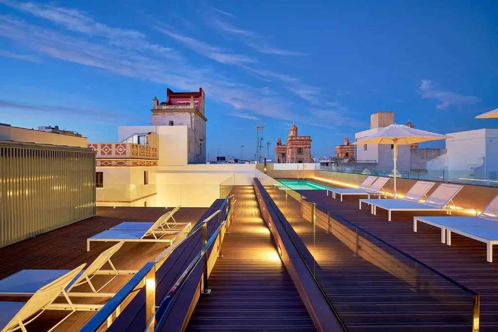 Tandem Torres de Cádiz Suites