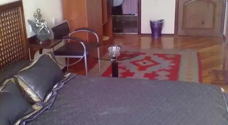 Nur Hotel