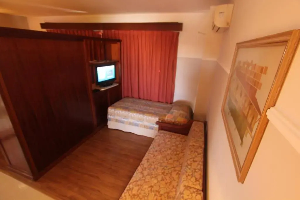 Nena Suite