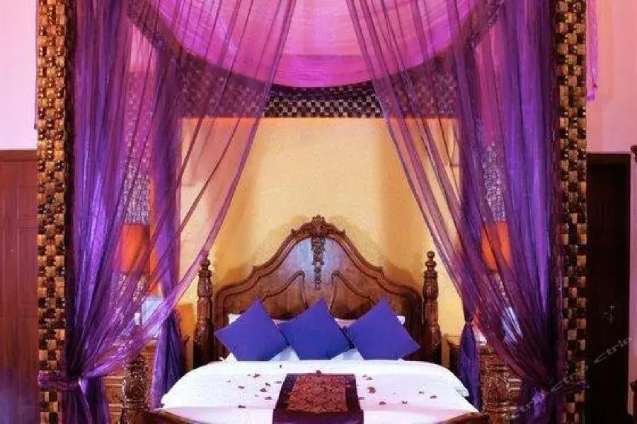 Romantic Coast Resort Maoming