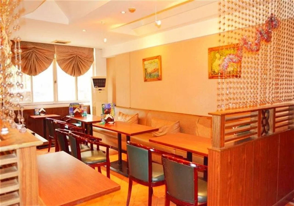 Greentree Inn Shanghai Jingan Xinzha Road Business Hotel