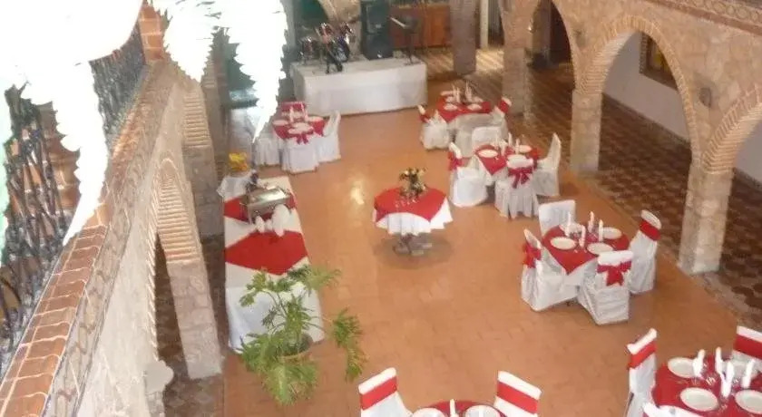 Hotel Colonial