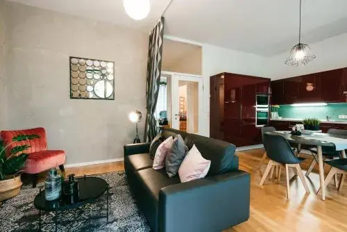 Luxury Downtown Appartement mit Garage