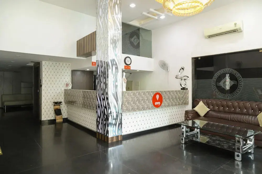 OYO Flagship 071 Gandhibagh