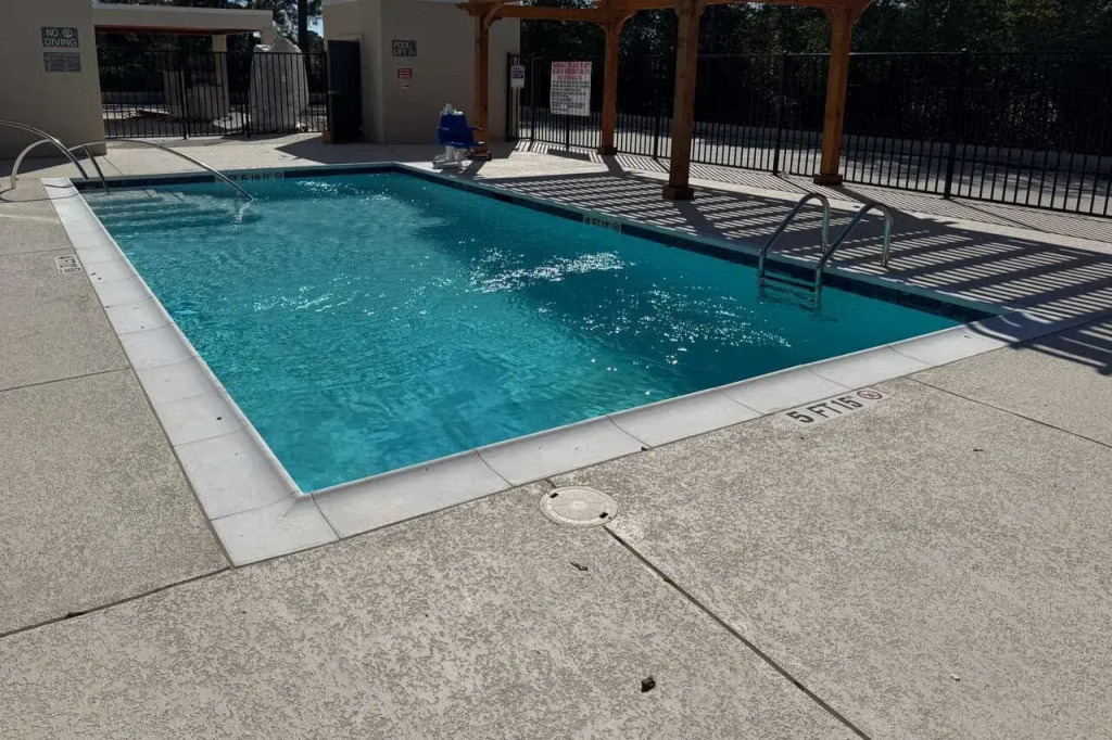 Comfort Inn & Suites Huntsville Near University
