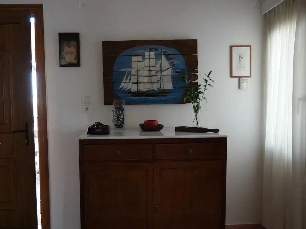 Karolos House Close To Athenian Riviera