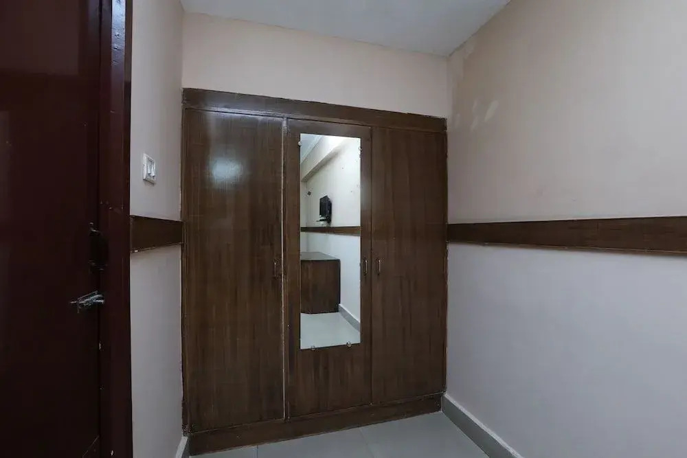 Oyo 29610 Sanman Regency