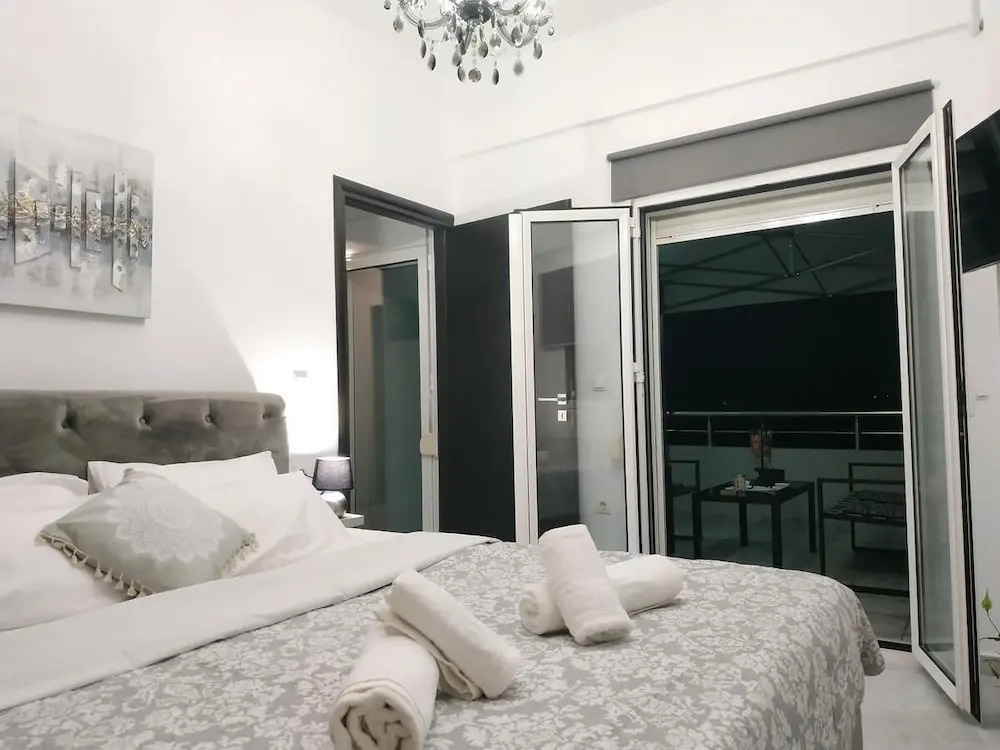 Sea View Maisonette in Chania