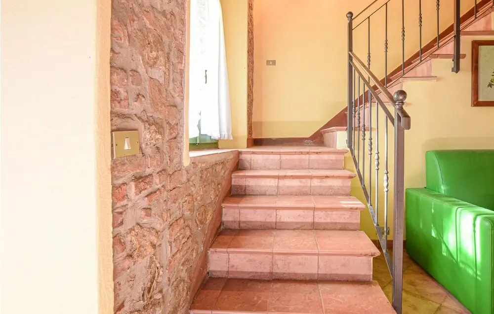 7 Bedroom Amazing Home In Campiglia Marittima