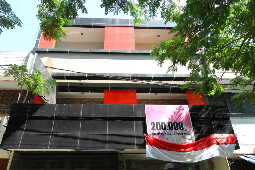 Pondok Ruby Makassar Hotel