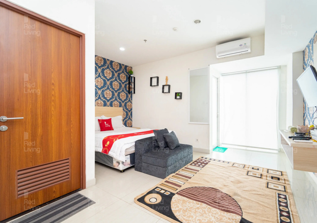 RedLiving Apartemen Grand Kamala Lagoon - Icha Rooms Tower Barclay South with Netflix