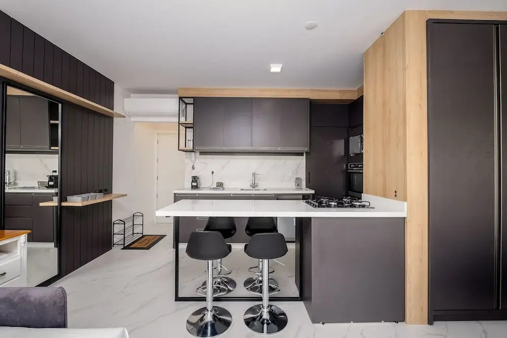 High Standard Studio on the Sand in Floripa Irb205