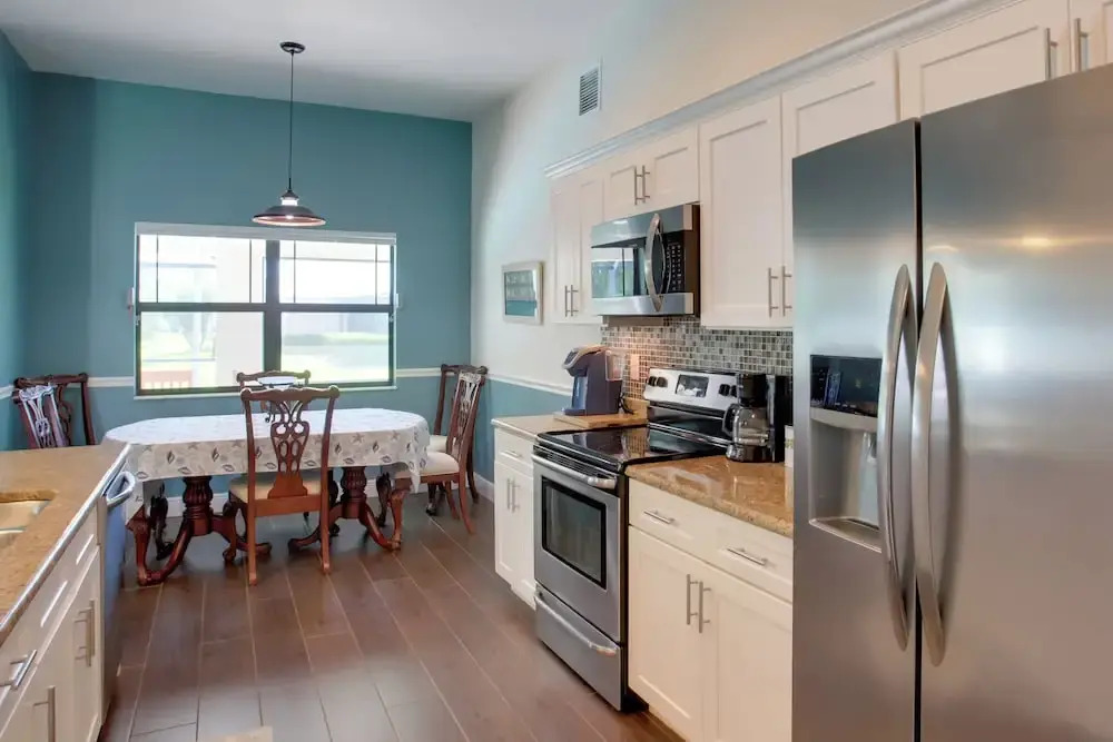 Family Retreat w/ Backyard Oasis in Cape Coral