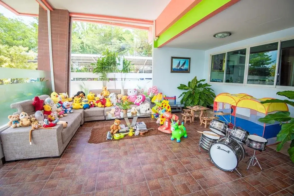 Santiphap Mansion