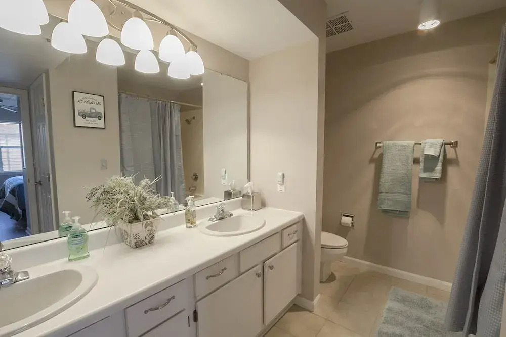 Perfectly On Pointe 3 Bedroom Condo by Redawning