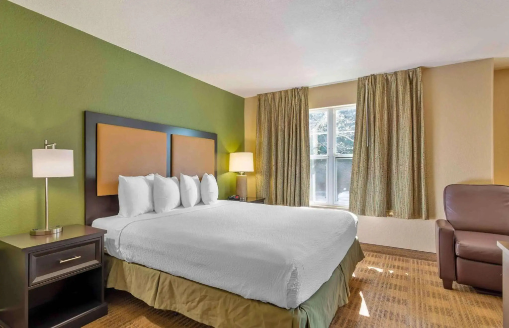 Extended Stay America Select Suites - Orlando - Maitland - Summit Tower Blvd