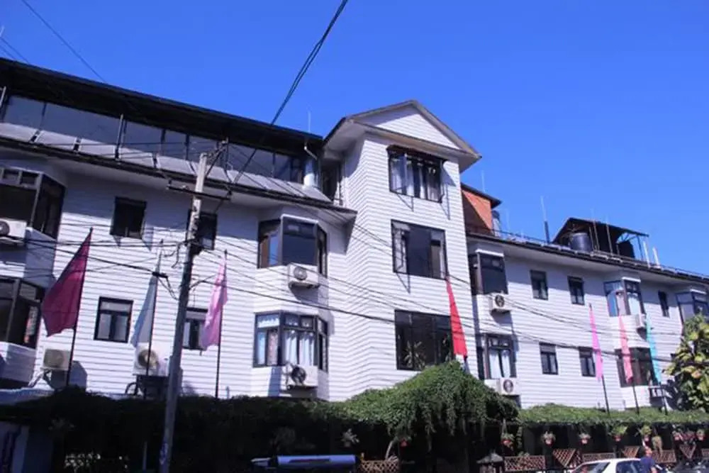 Hotel Meera