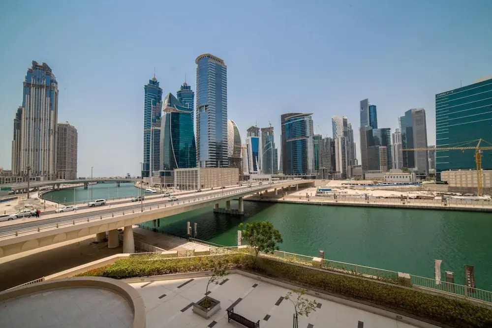 Bnbme - Churchill Towers 1 Bedroom Canal View