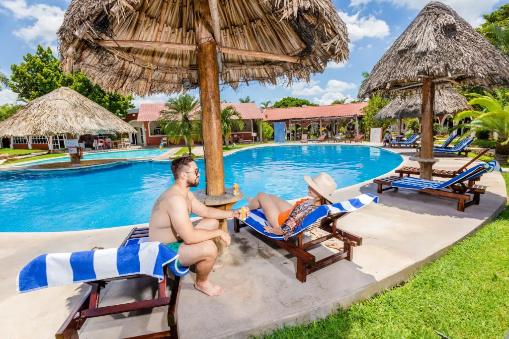 Hacienda Inn Aeropuerto
