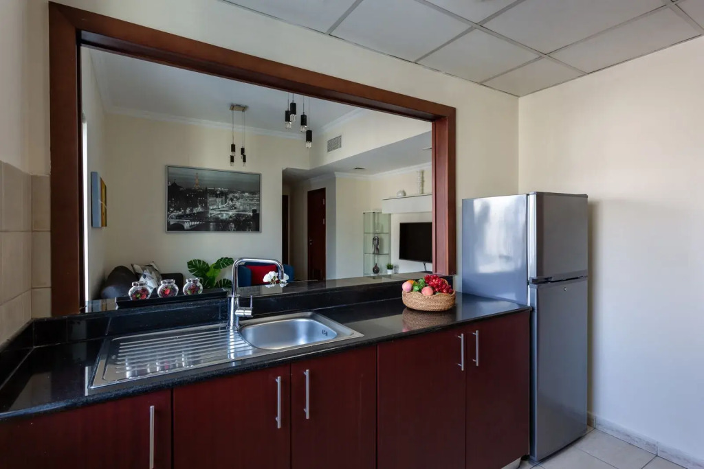 Modern And Bright 1 Br Apartment Amazing Views