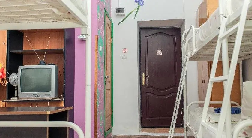 Apple Hostel