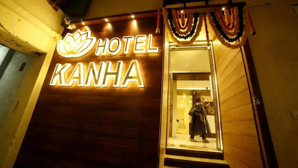 Kanha Hotel