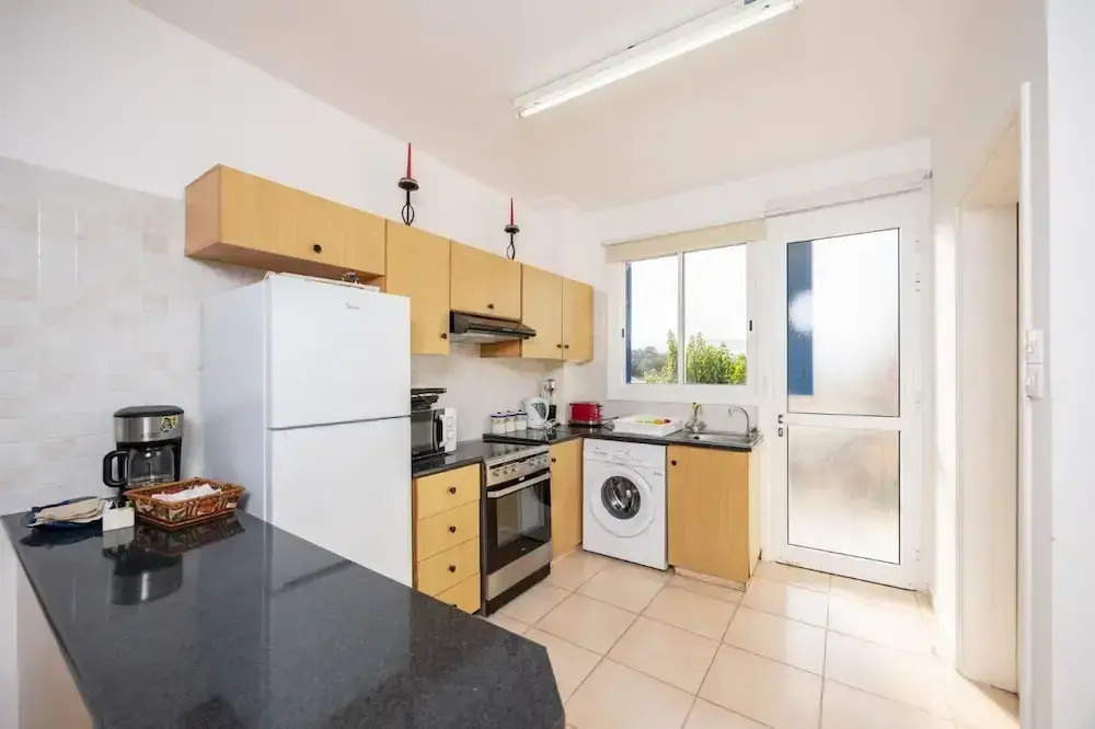 GE Harbour Maisonette