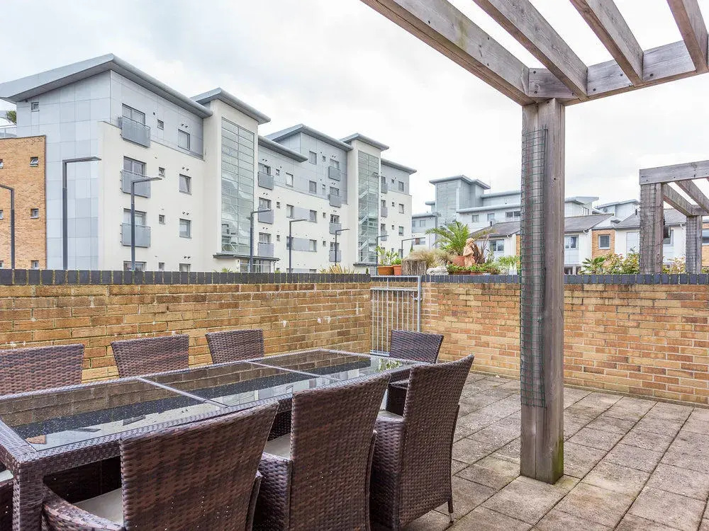 Quay Holidays - Harbour Reach