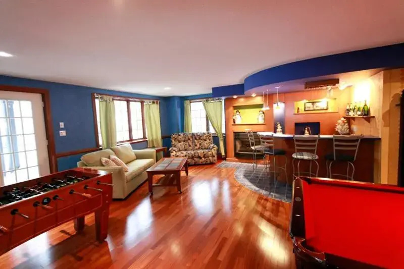 Chalet 30 Chemin des Skieurs by Chalets Alpins