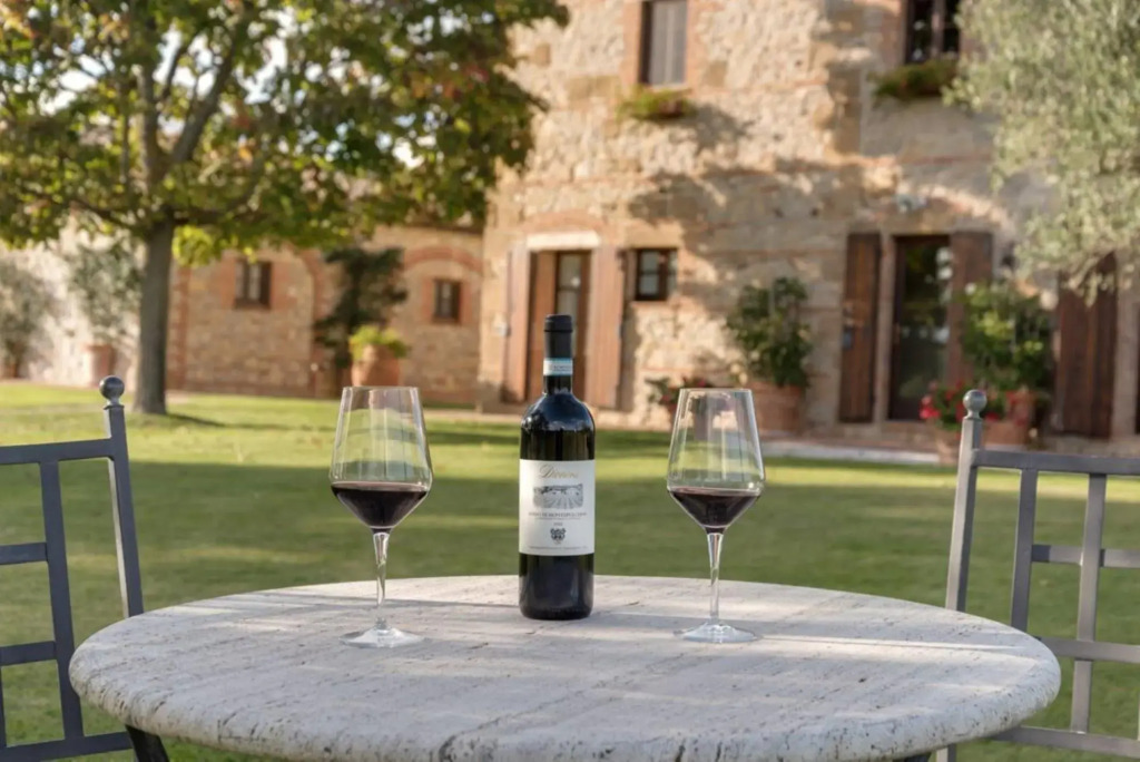 Splendid Luxury Villa Between Montepulciano and Pienza-dionora
