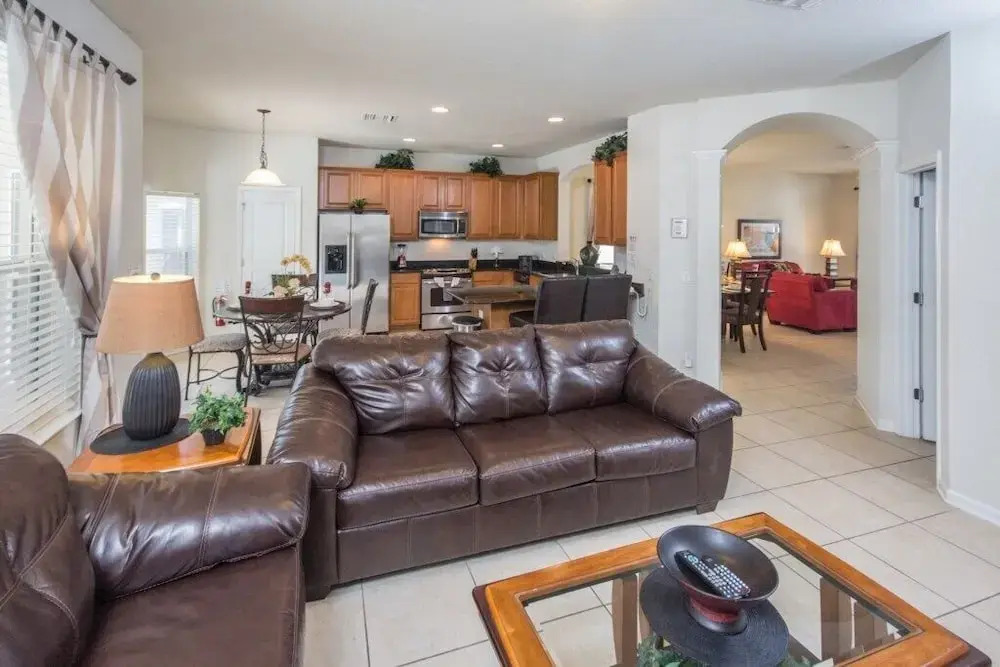 Bella 6 Bedroom Home