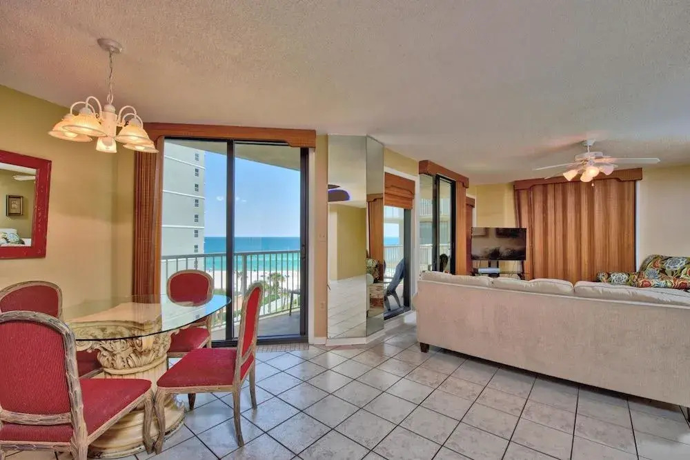 Seaside Beach & Racquet 5614