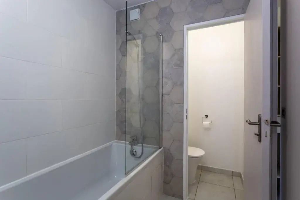 Maxbnb - T2 48m2 - Terrasse 30m2 - WiFi Fibre