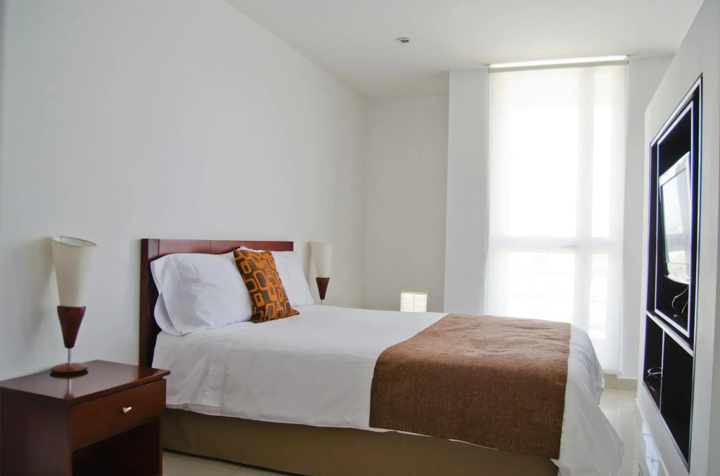 122 Plaza Apartahotel