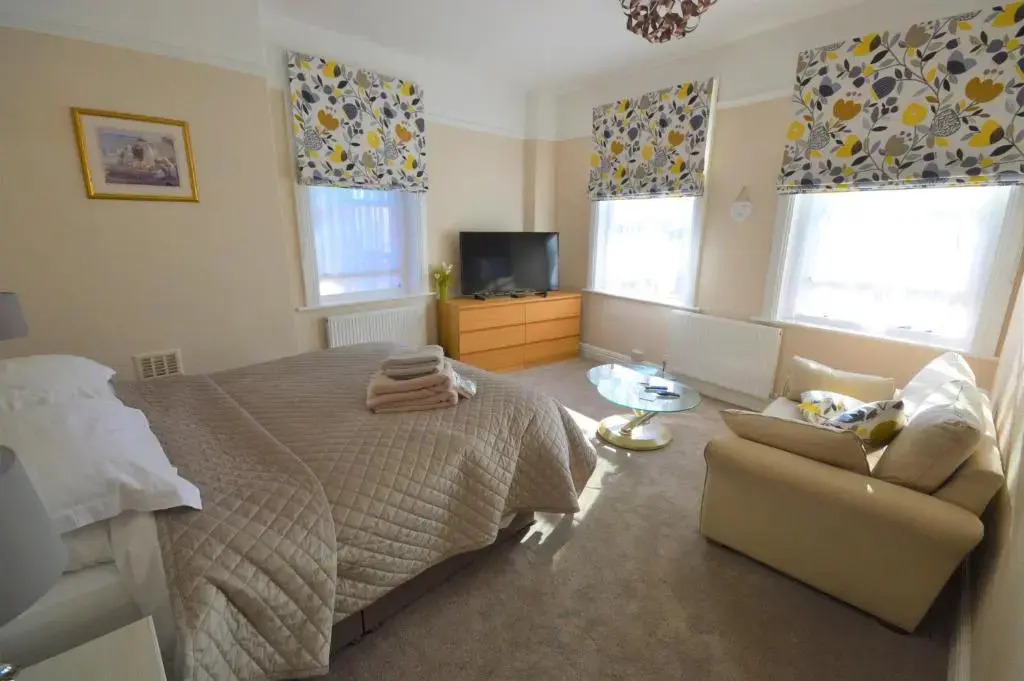 Captain Wills Apartment